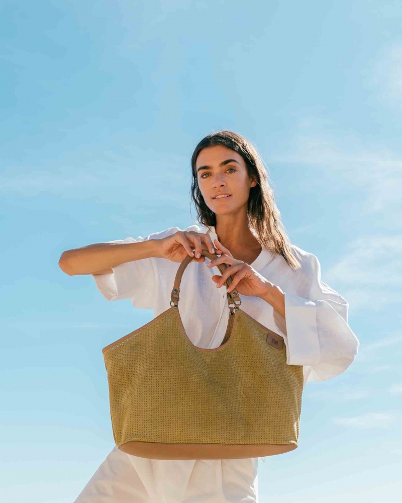 Bolso de hombro de piel Latah Azul Jeans | BIBA Shops