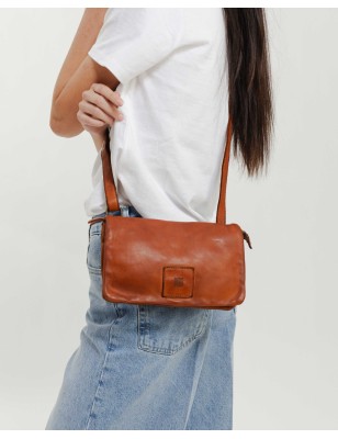 Leather cross bag Boston Tan | BIBA Shops