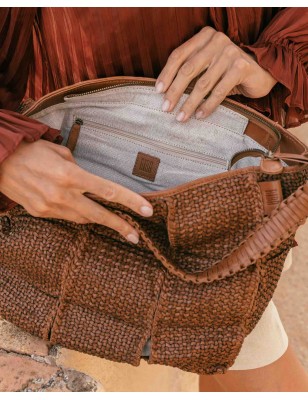 Leather shoulder bag Kenett Tan | BIBA Shops