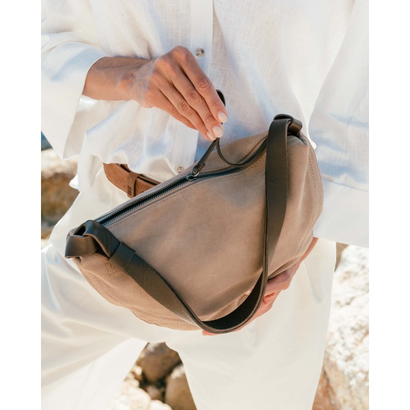 Leather shoulder bag Beaver Tan | BIBA Shops