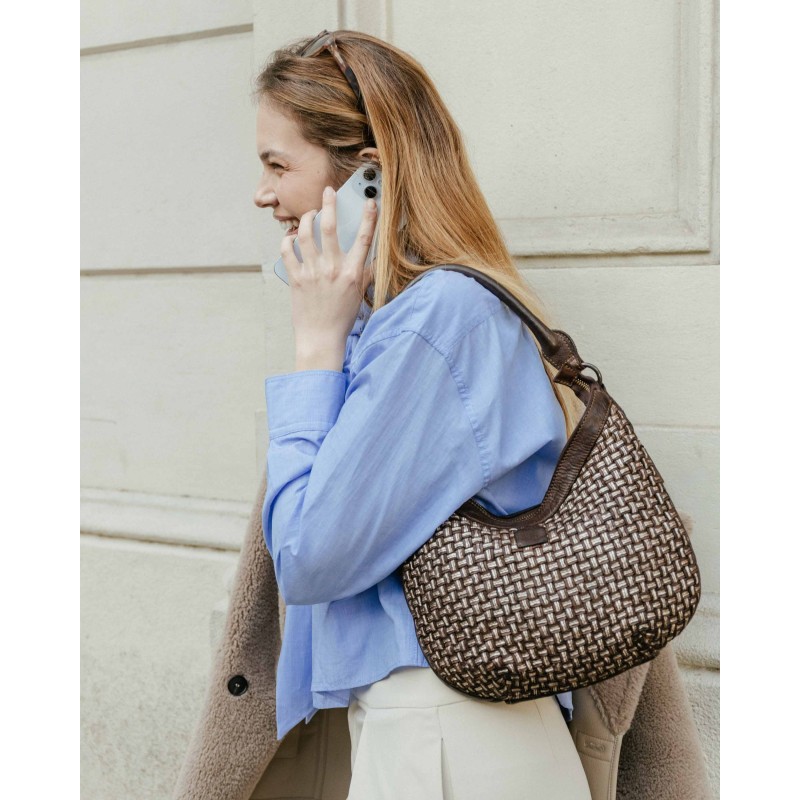 Leather shoulder bag BIBA Kansas Blink