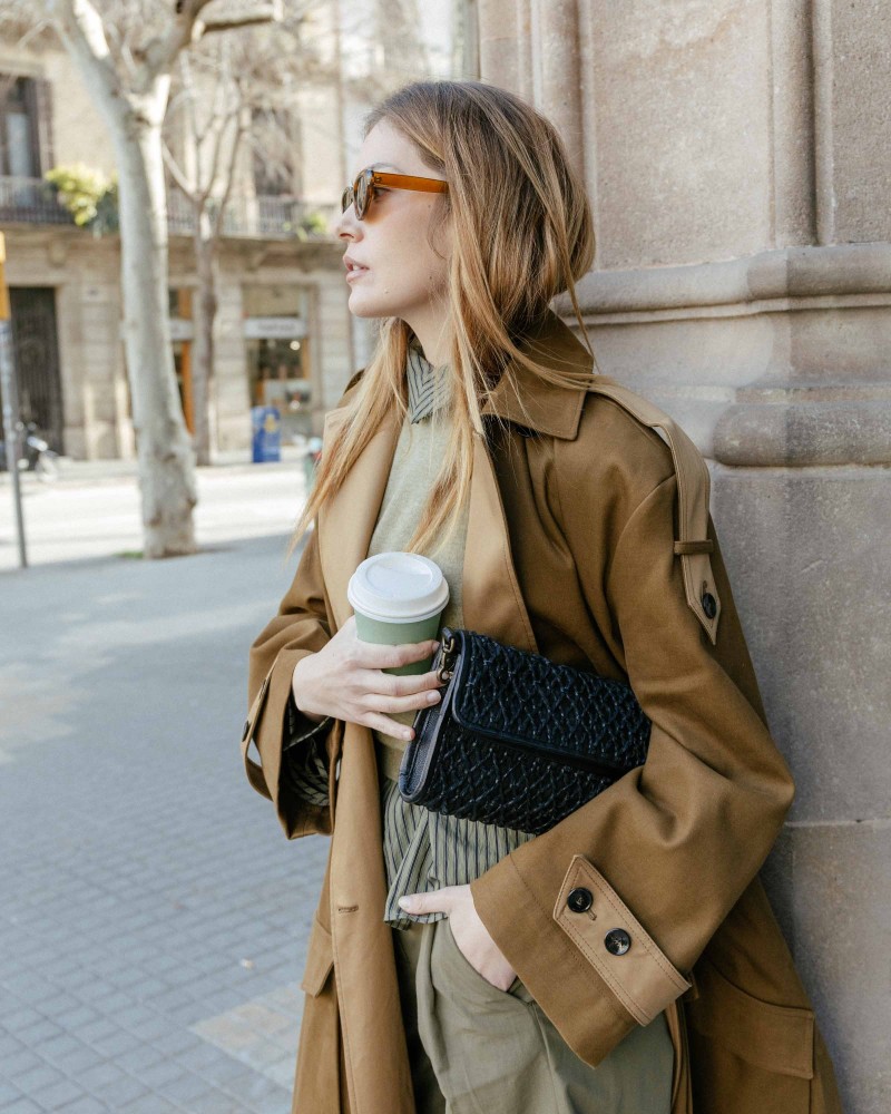 Leather shoulder bag BIBA Nekimi