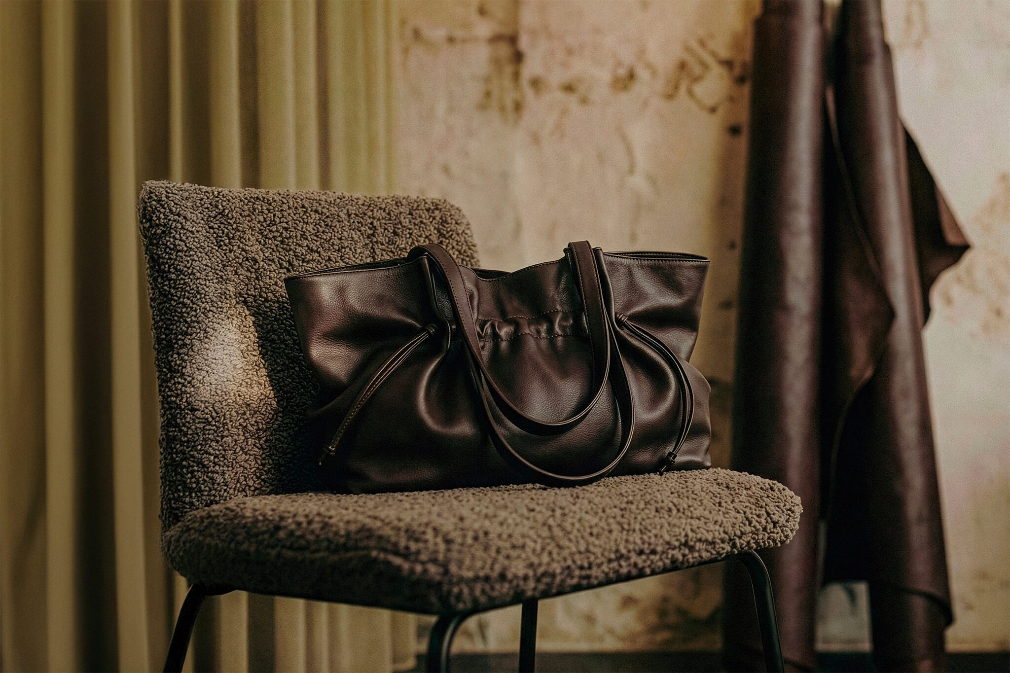 BIBA — bags in leather and natural fibers